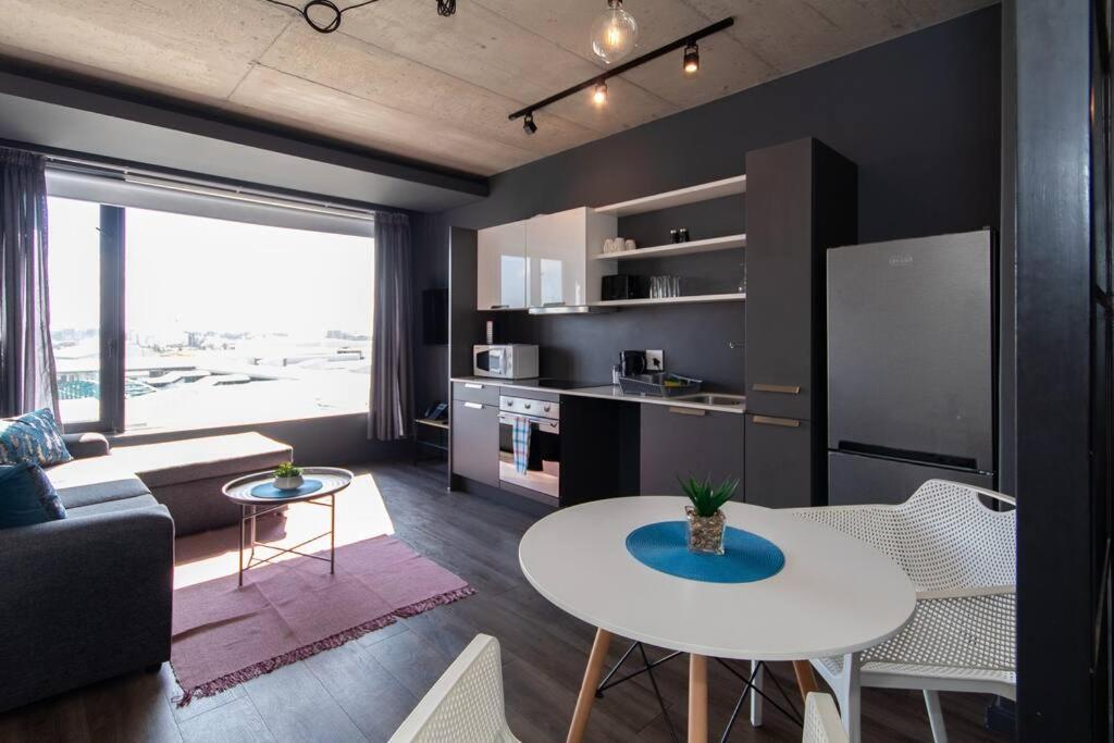 Modern In Wex1 538 Le Cap